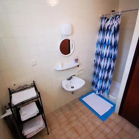 Apartment Dasek Ii, Njivice